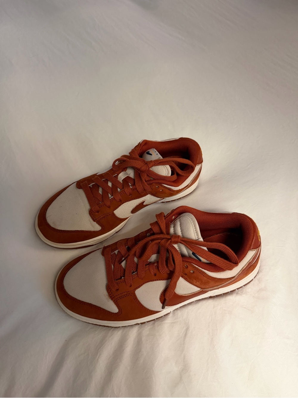Nike Low-Top Sneakers in Rust and White
